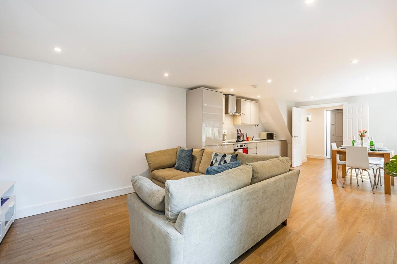 South Woodford 2 Bed En-Suite House لندن المظهر الخارجي الصورة